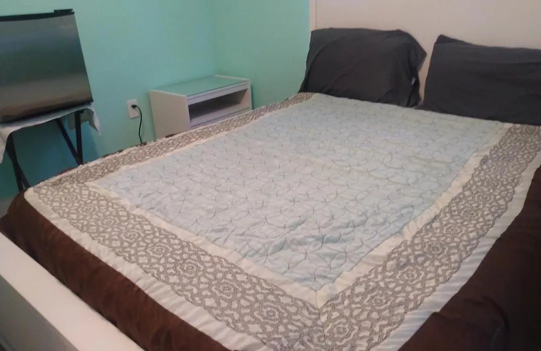Mimo Home Studio With Private Entrance & Key-1