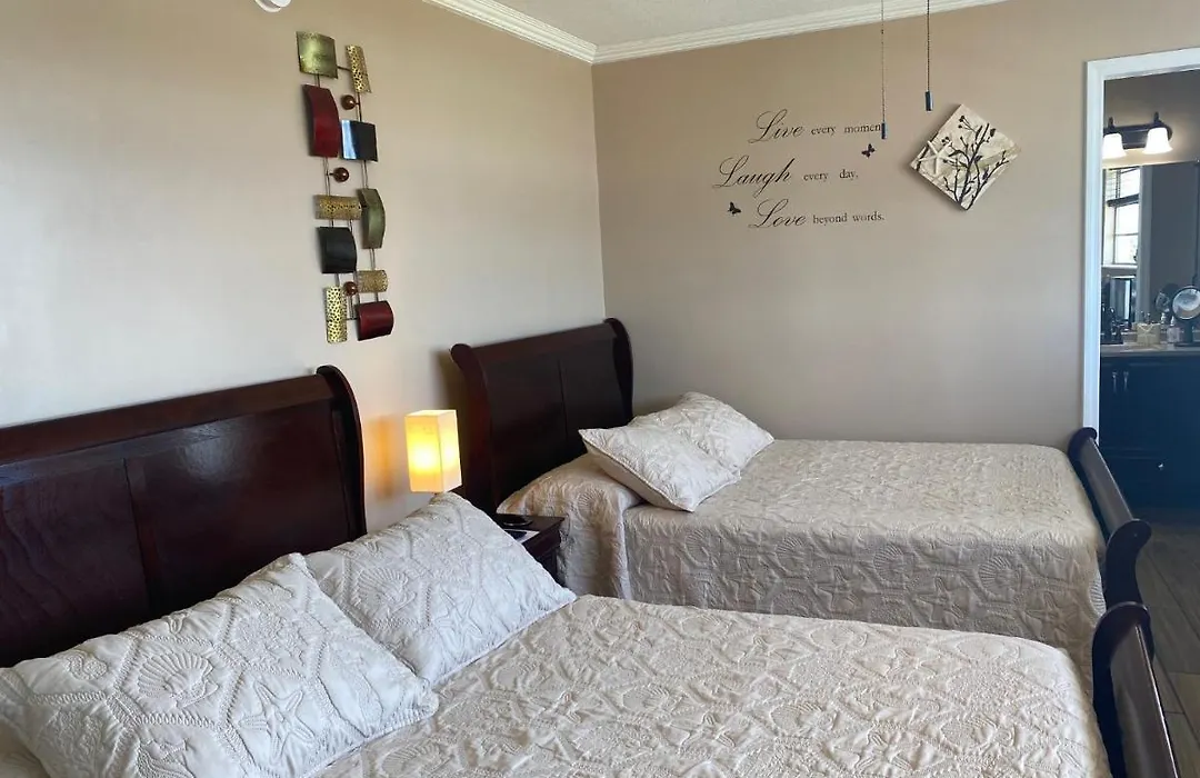 Ocean View Renovated Condo With Pool - Daytona Beach-1