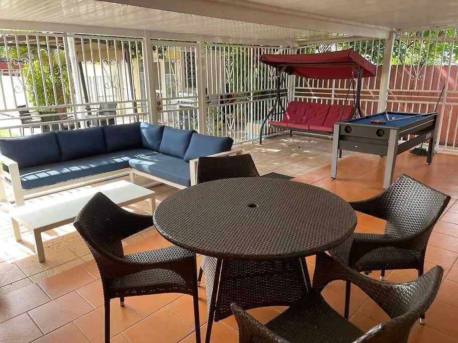 Modern 3-Bedroom W/ Backyard-1