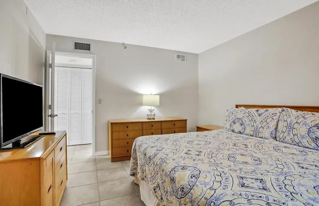 Beach Cottage 1404-1