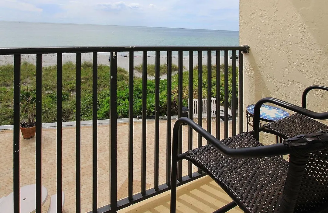 Belleair Beach Club 212-1