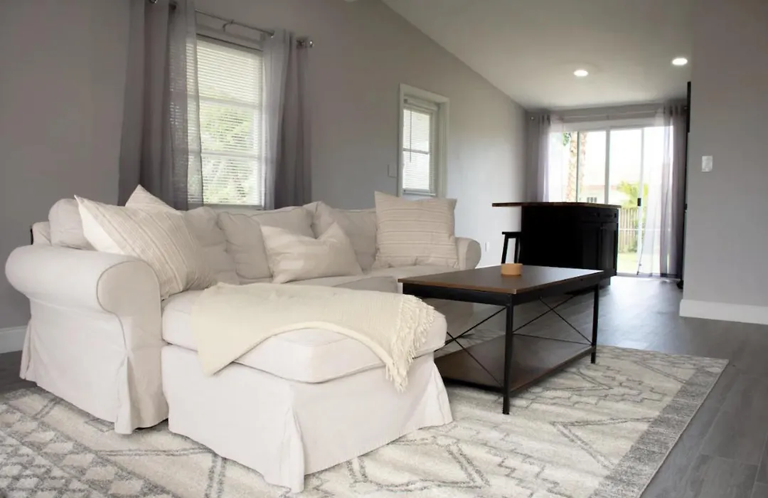 Palm Bay Coastal Chef House 3B 2Bth 10Min To Beach-1