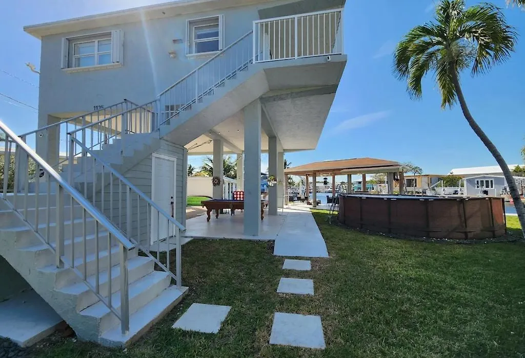 Step Into This Key Largo Paradise-1