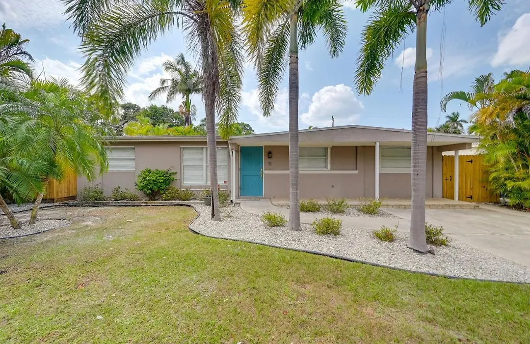 'Pelican Nest', Tropical Naples Villa W/ Pool-1