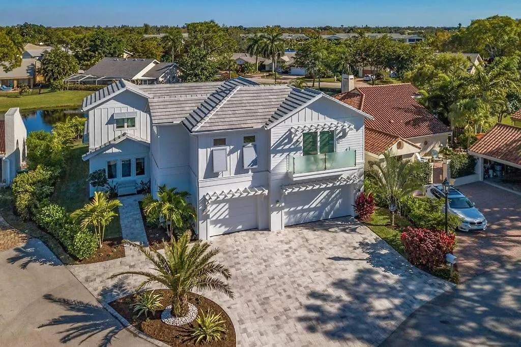 Serene And Private Naples, Florida Getaway-1