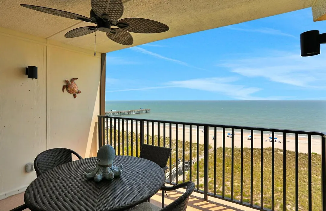 Ocean-View Condo With A Scenic Balcony & W/D - Pool And Beach Access-1
