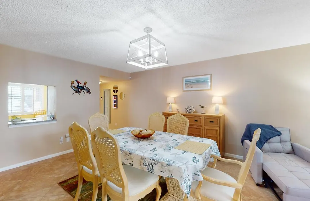 Whispering Palms At Sandpiper, Unit 102-1