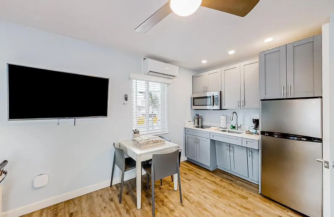 Villas At St Pete Beach Unit 6-1