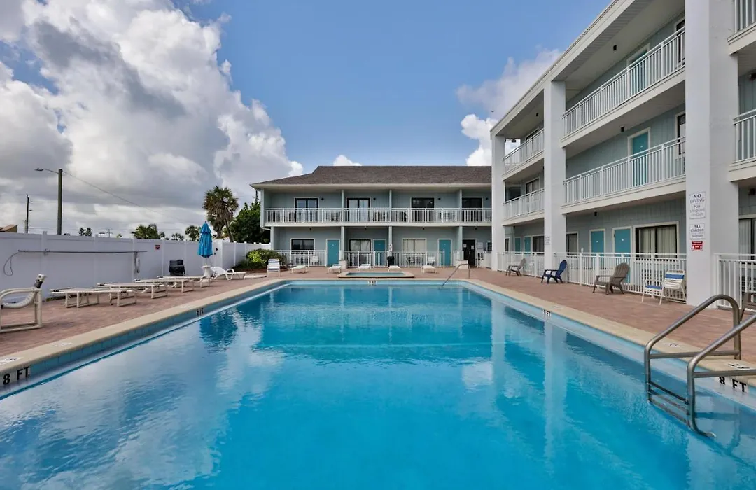 Coastal Waters Studio 111 - Pool Side Studio-1