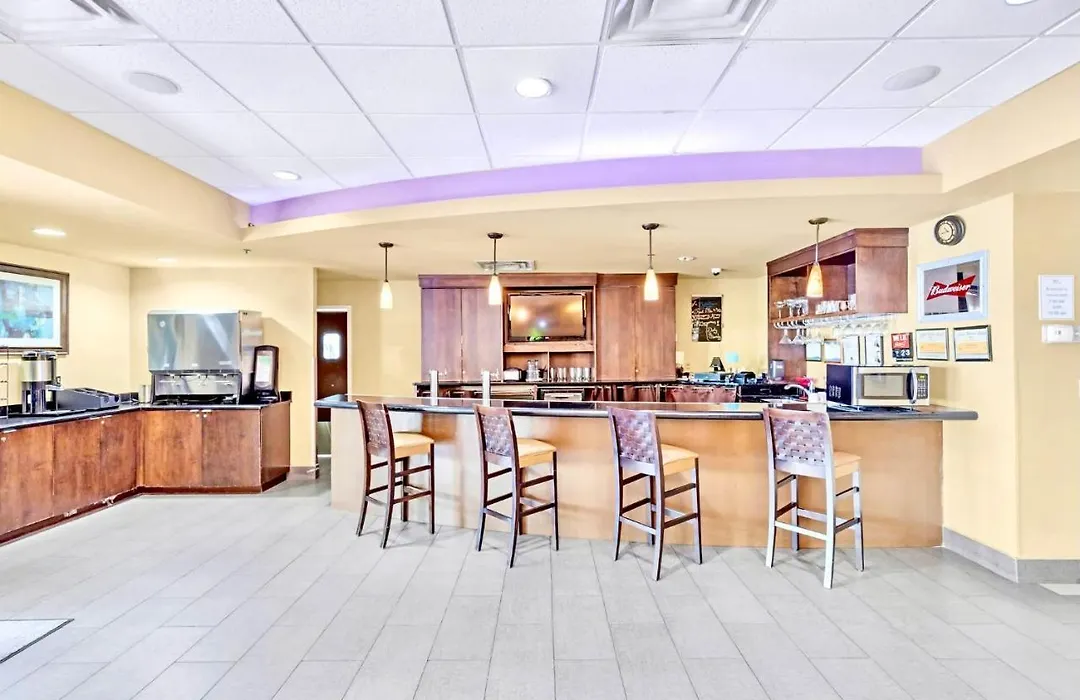 2 Queen Studio - Hot Tub Pool - Near Disney-1