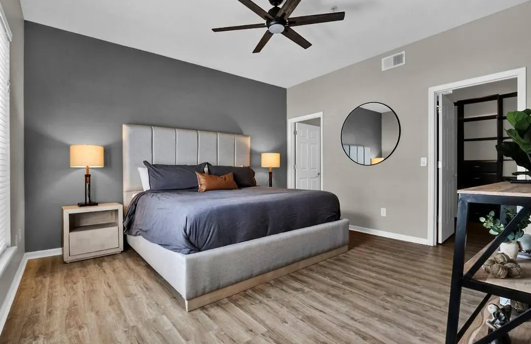 Beautiful Townhouse Centrally Located-1