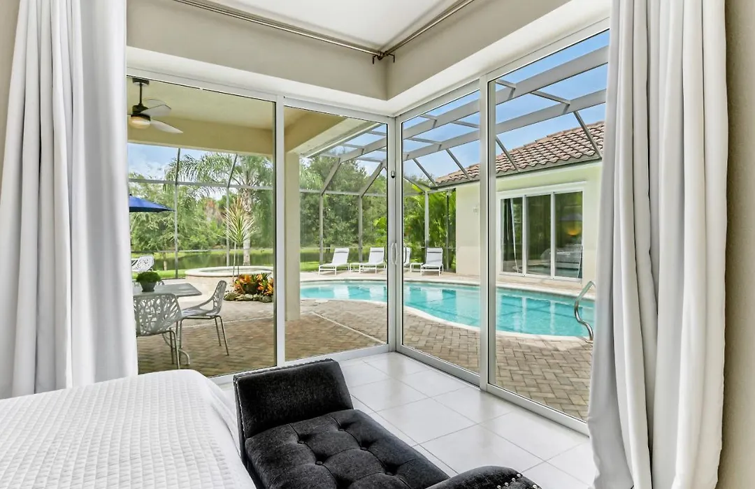 Modern Home W Screened Pool, Hot Tub, & Comm Amenities!-1
