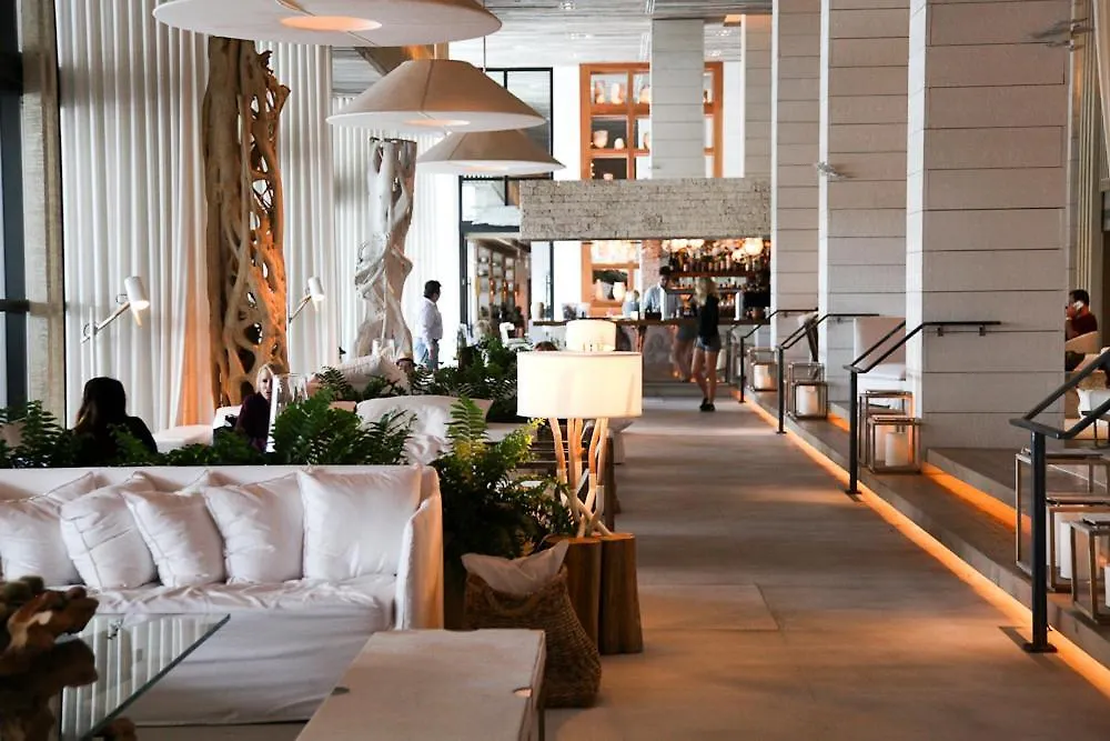 Stunning Studio With Balcony In South Beach-1