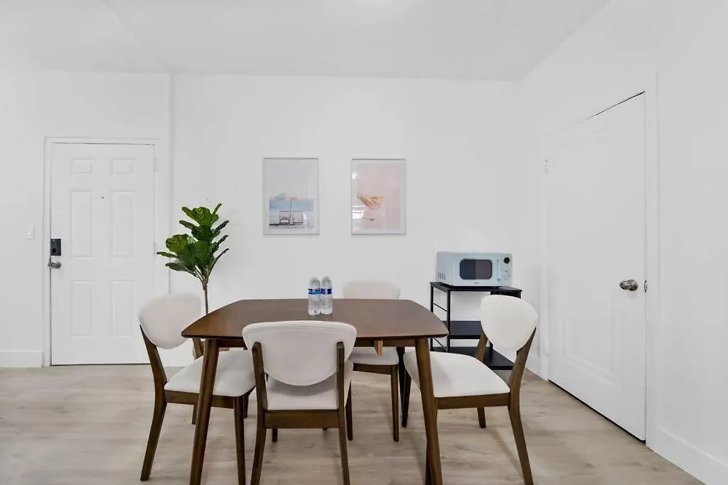 Charming 2Br In Little Havana-1