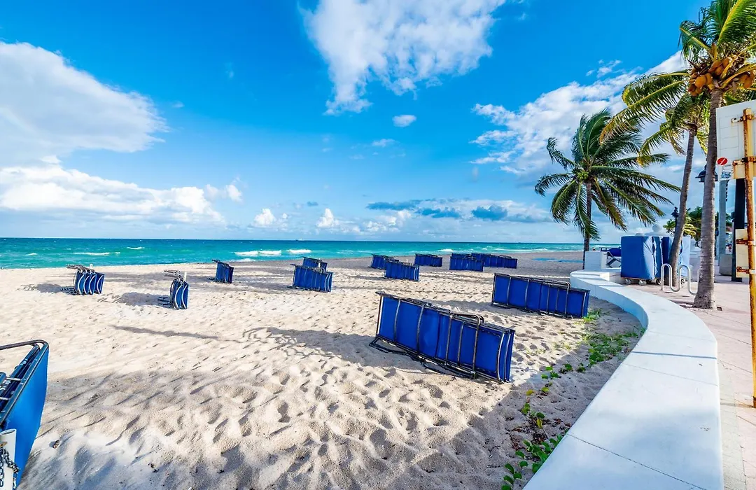 High Floor Luxury 2Br 2Ba, Sleeps 6, Resort Access - Horizon By Homestakes Stays-1