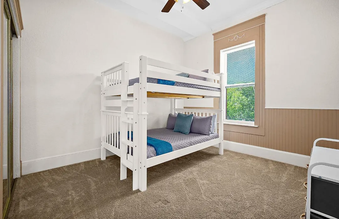 The Ray - 2Nd Floor Historic Condo- Minutes Walk To Downtown-1