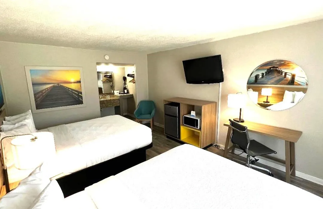 Days Inn By Wyndham Wildwood I-75-1