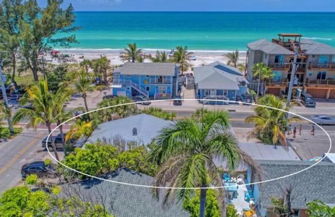 Playa Esmeralda One Bedroom Cottages-1