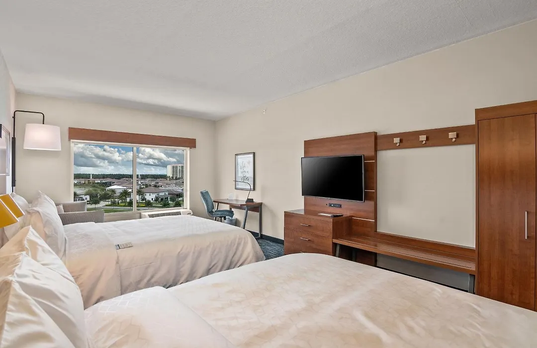Holiday Inn Express & Suites Orlando- Lake Buena Vista By Ihg-1