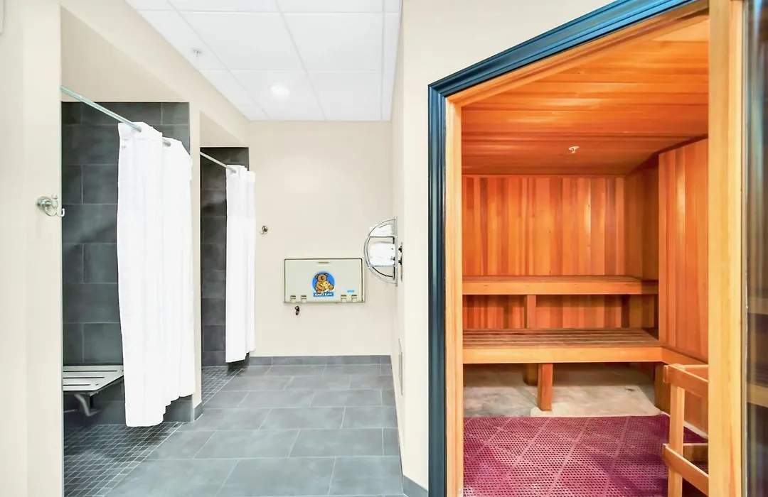 Spacious & Stylish 3Br Condo Near Disney - Pool-1