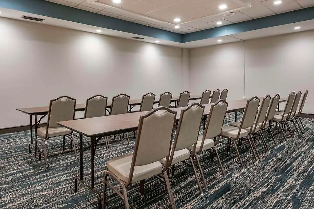 Comfort Inn & Suites Downtown Brickell-Port Of Miami-1