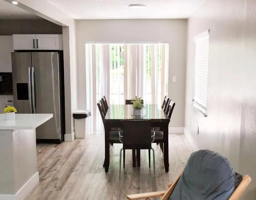 *Beautiful Family House 3 Bd/2 Bathrooms+Backyard*-1