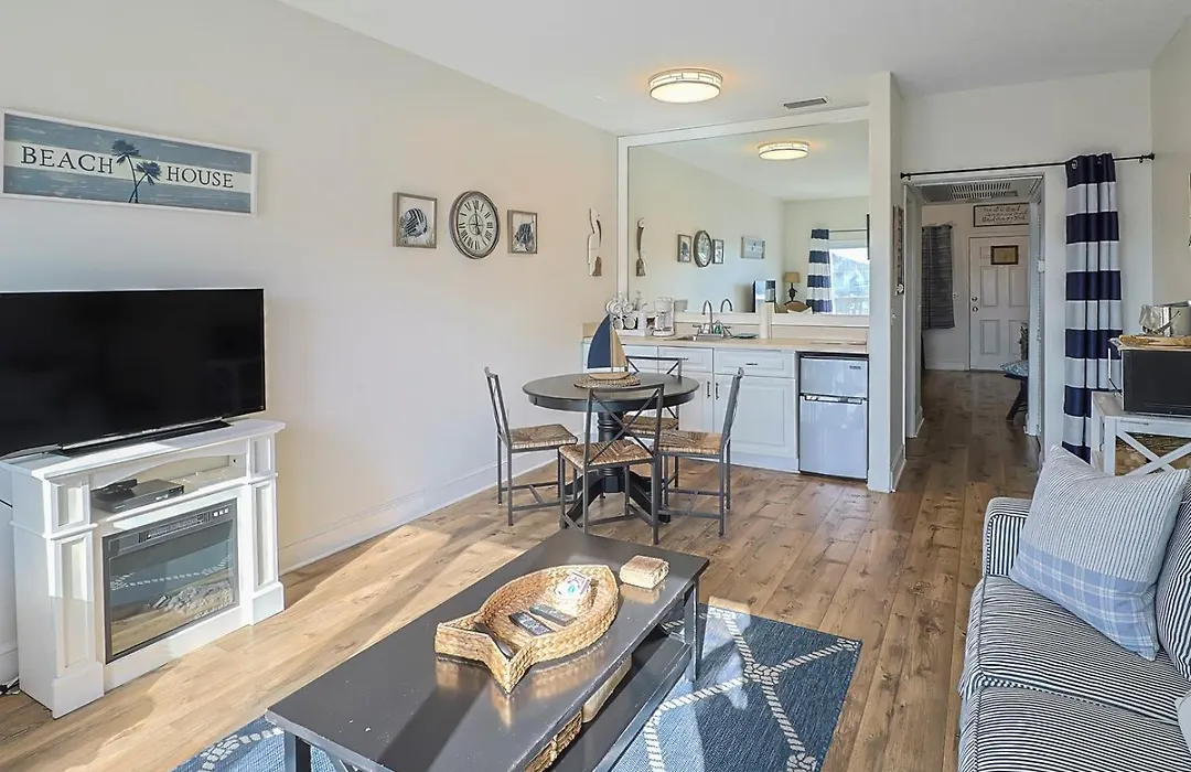 Inn At Camachee Harbor View Suite 27-1