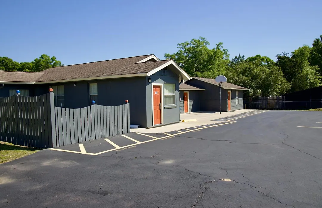 El Camino Motel-1