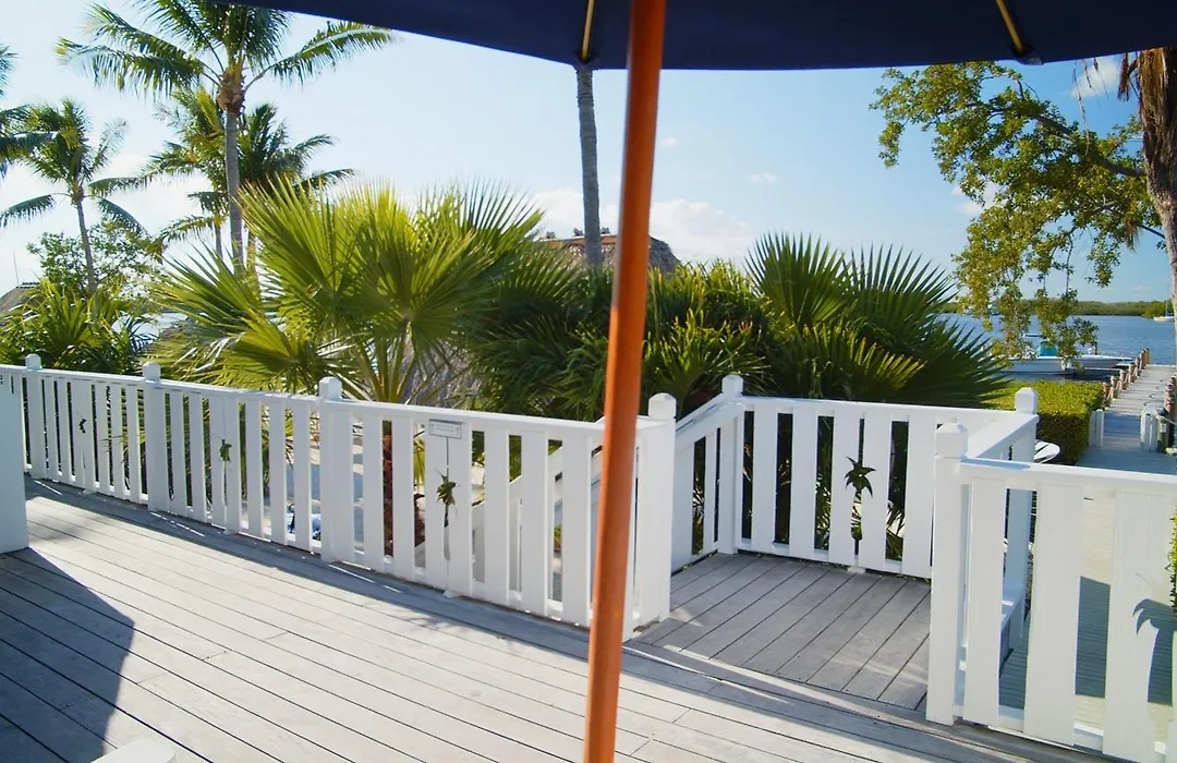Coconut Palm Inn-1