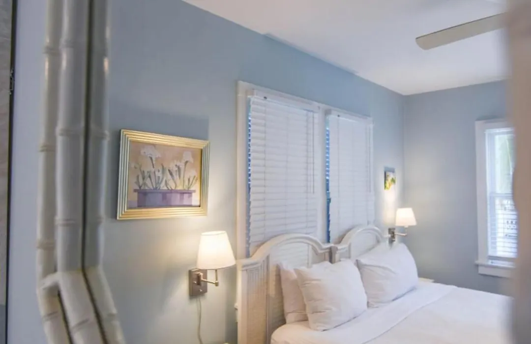 Poolside Suite-1