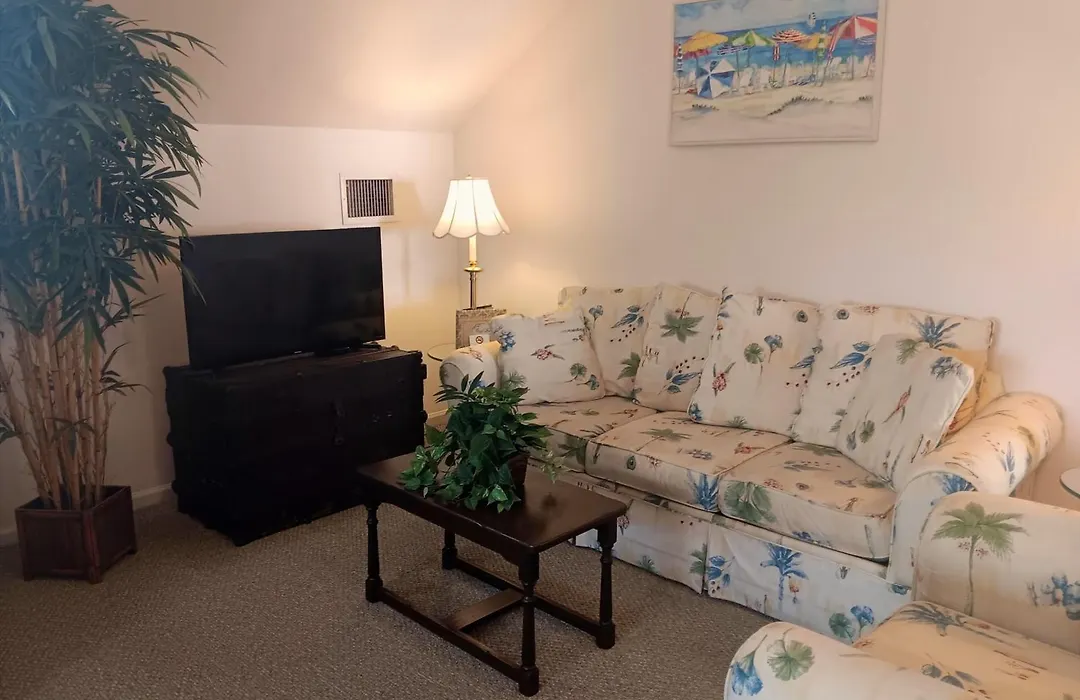 The Cozy Inn-1