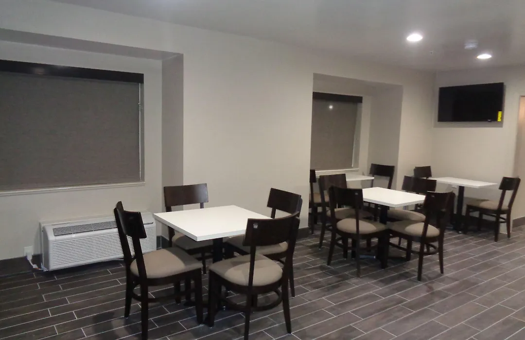 Sleep Inn & Suites Tallahassee-Capitol-1