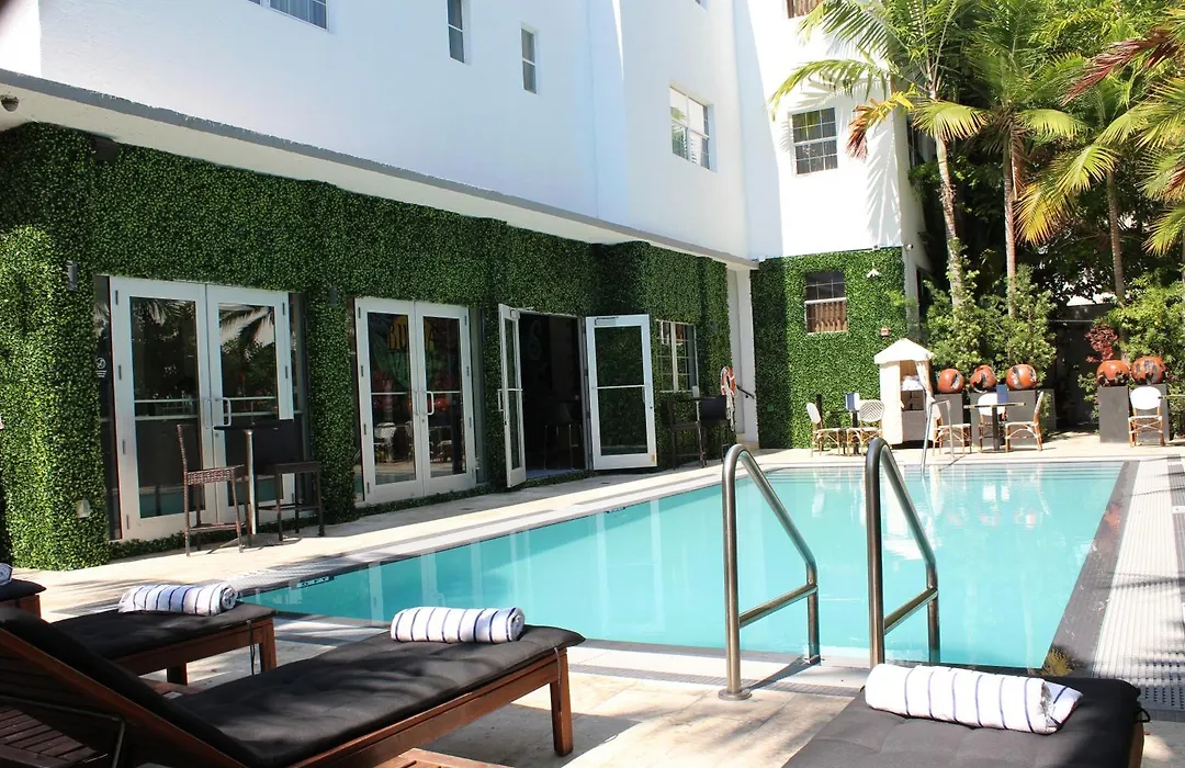 San Juan Hotel Miami Beach-1