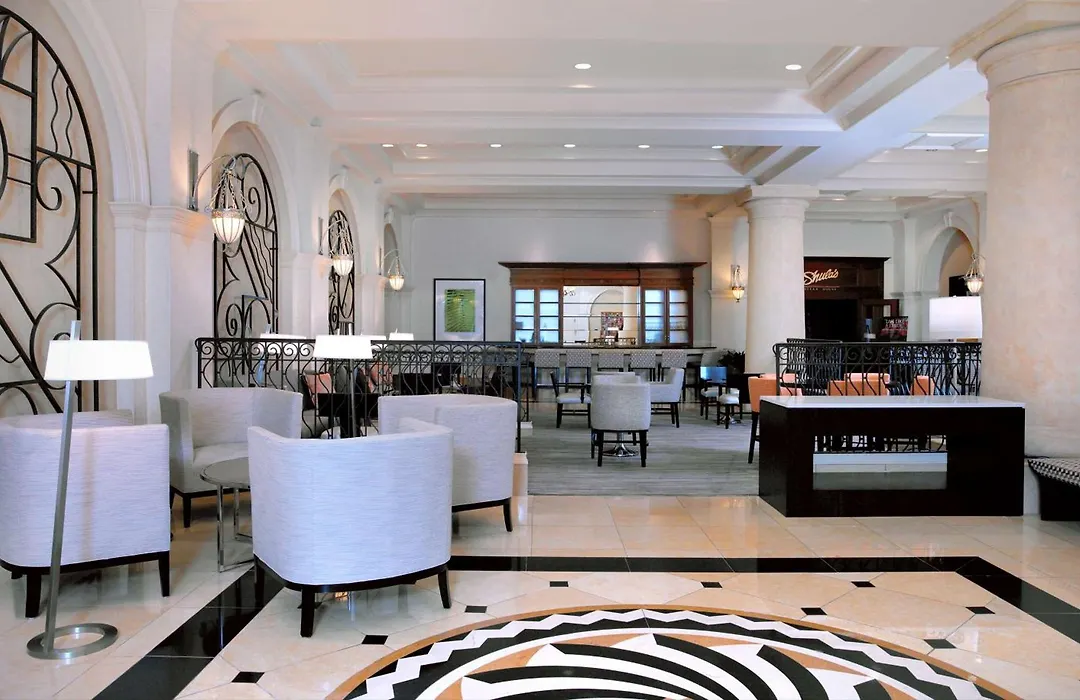 Hilton Naples-1