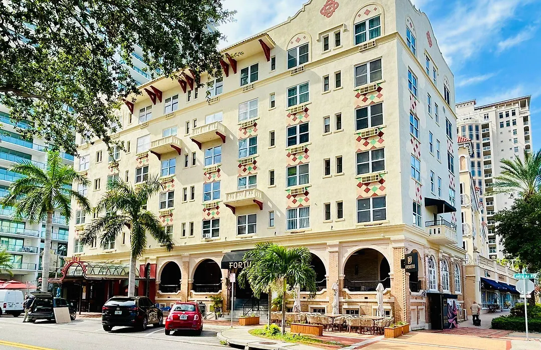 Ponce De Leon Hotel-1