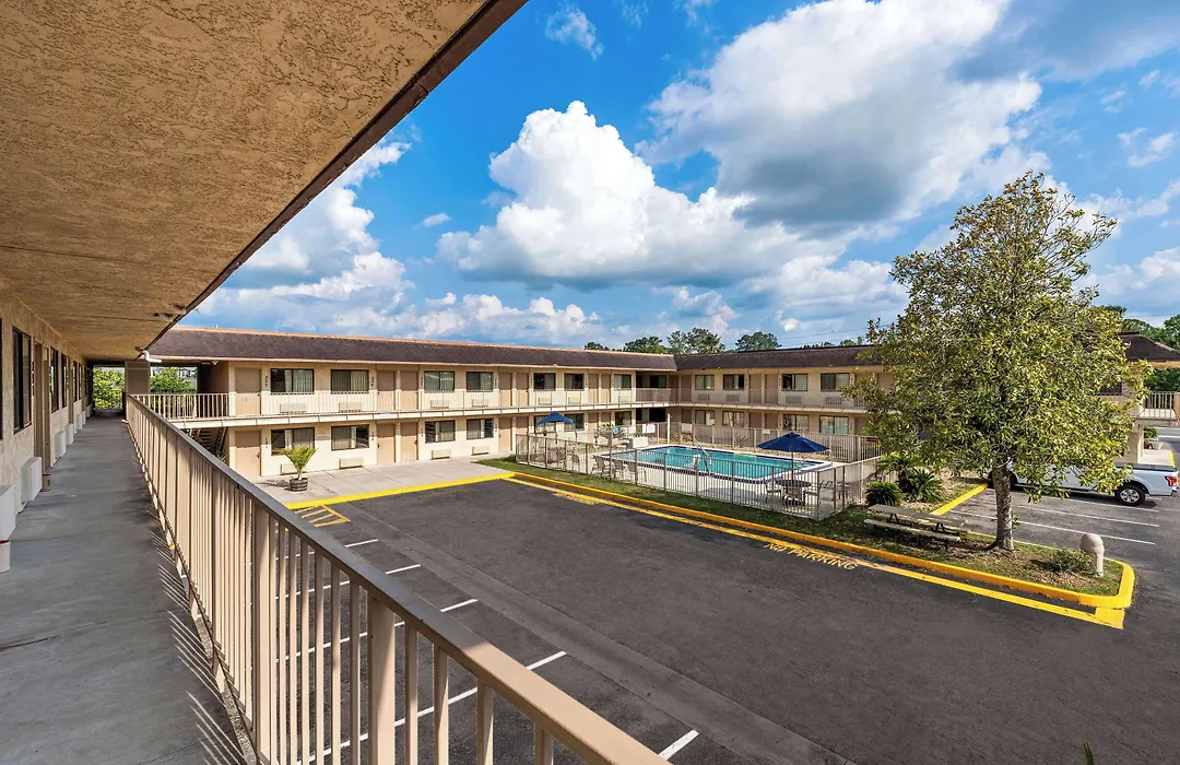 Americas Best Value Inn - Lake City-1