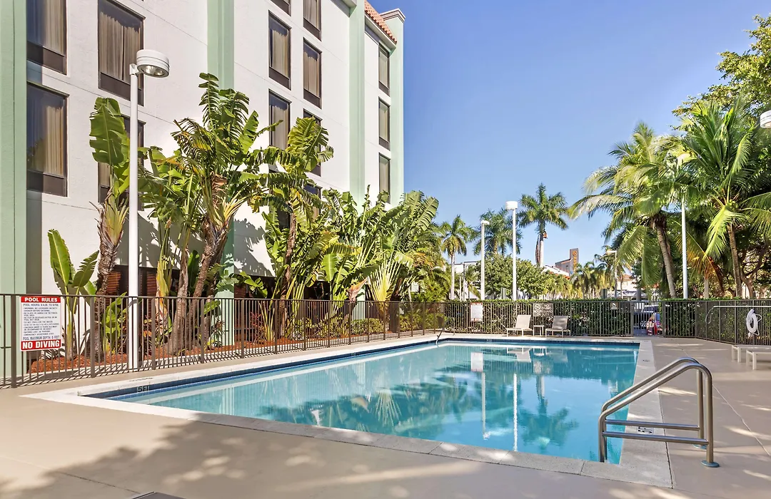Best Western Plus Kendall Hotel & Suites-1