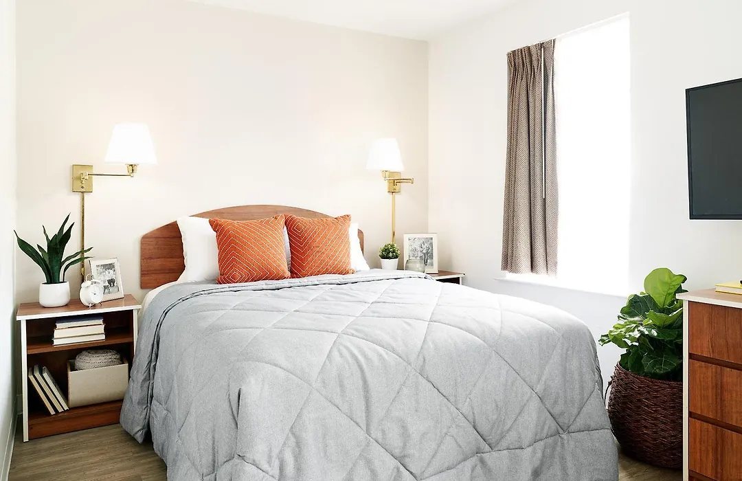 Intown Suites Extended Stay Orlando Fl - Universal-1