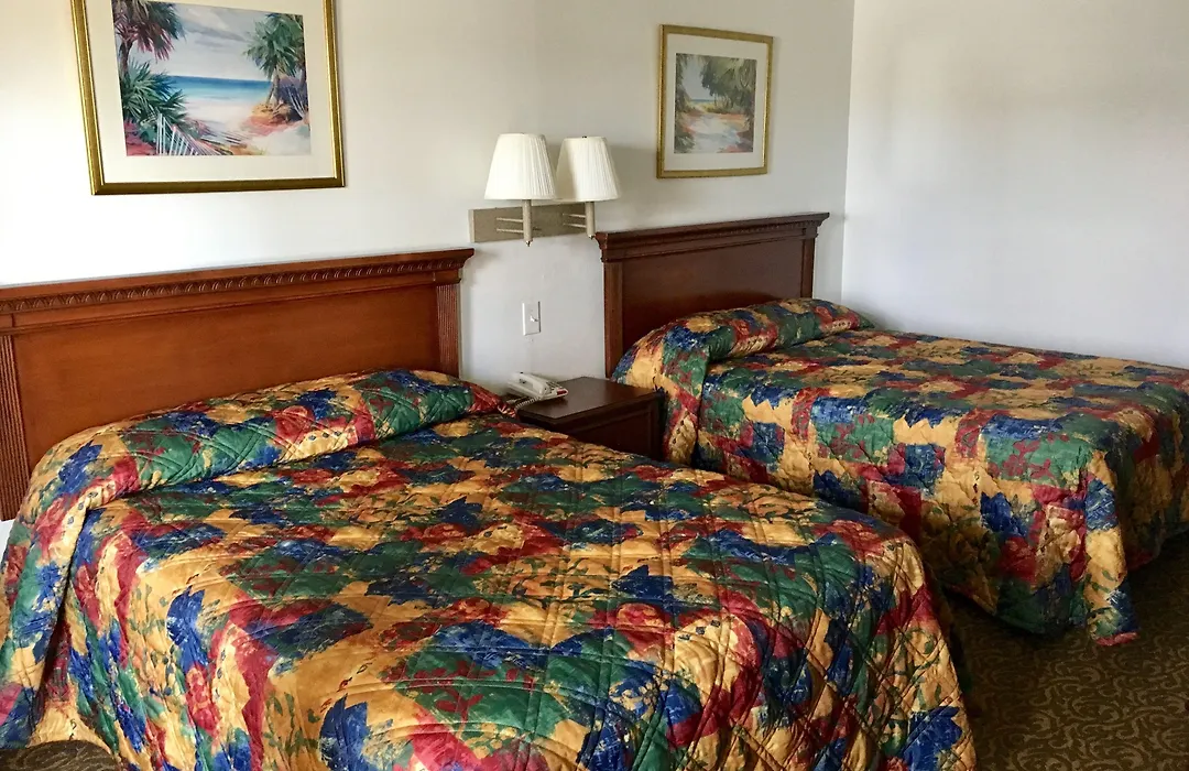 East Lake Inn-1