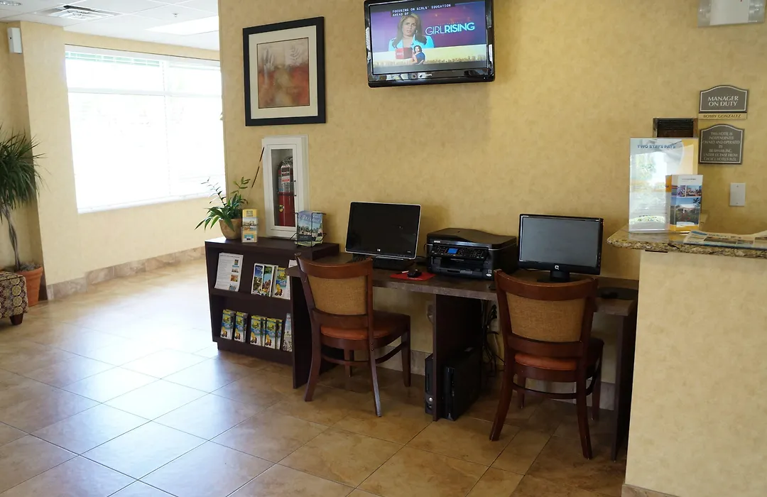 Quality Inn & Suites Tampa Near Fairgrounds And Casino-1
