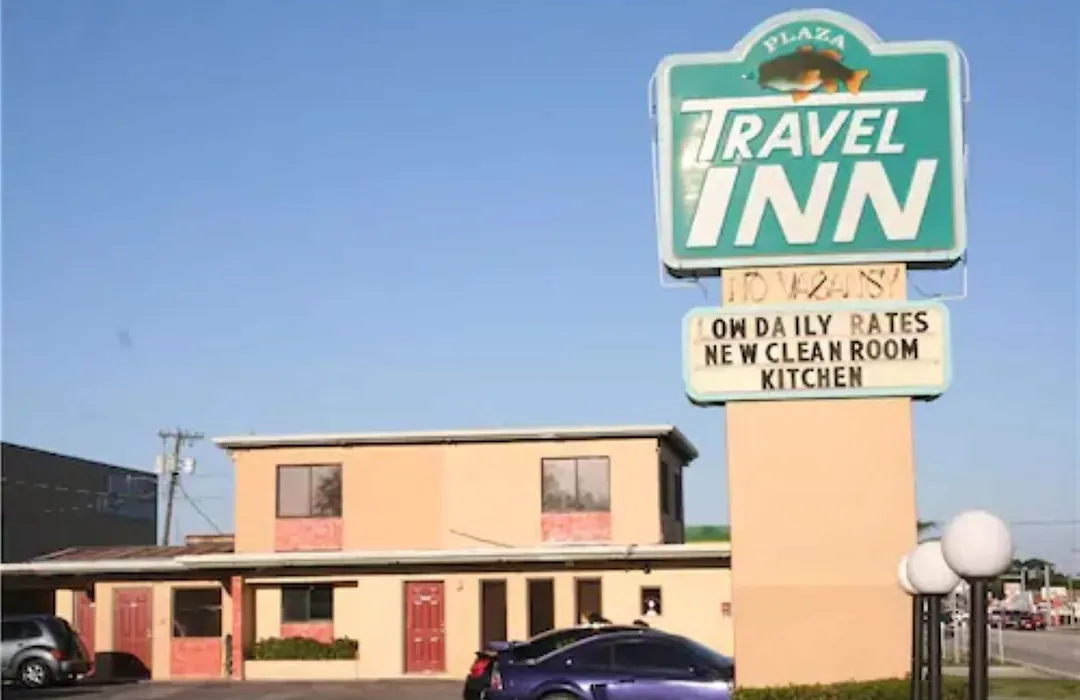 Plaza Travel Inn-1