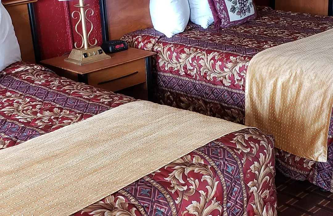Palms Inn-1