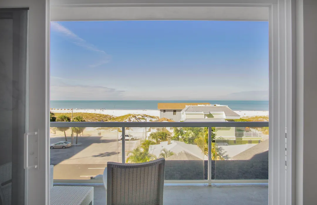 The Avalon Club-1