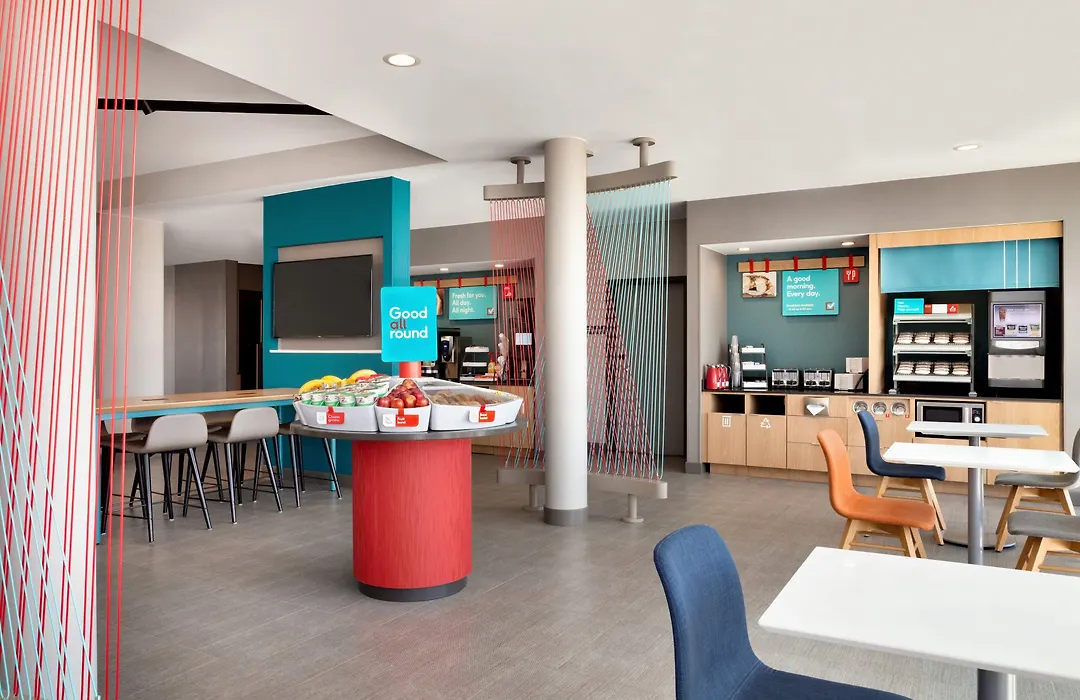 Avid Hotel - Ft Lauderdale Airport - Cruise By Ihg-1