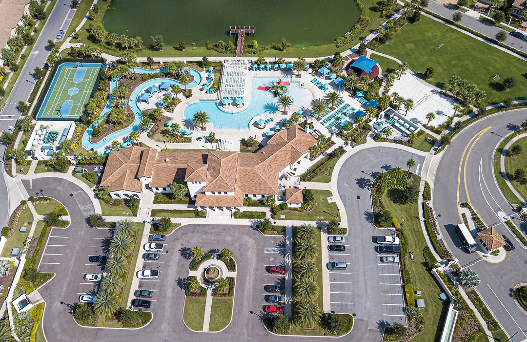 Splendid 5 Bd W/ Pool @ Windsor Westside 8921-1