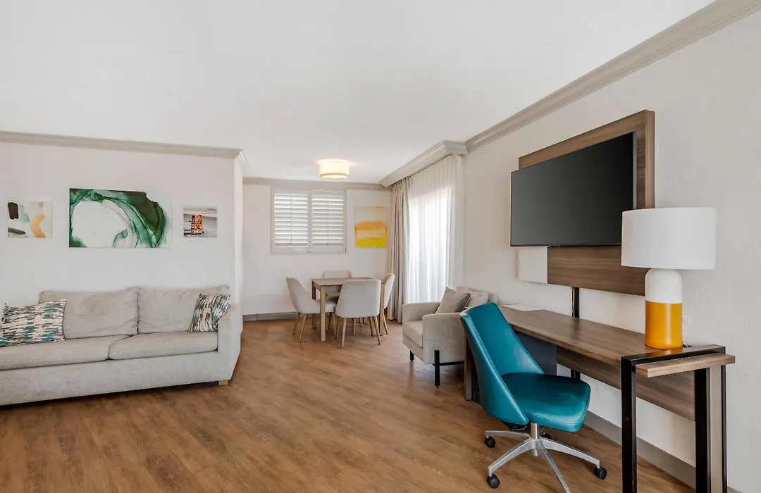 Comfort Inn & Suites Ormond Beach Oceanfront-1