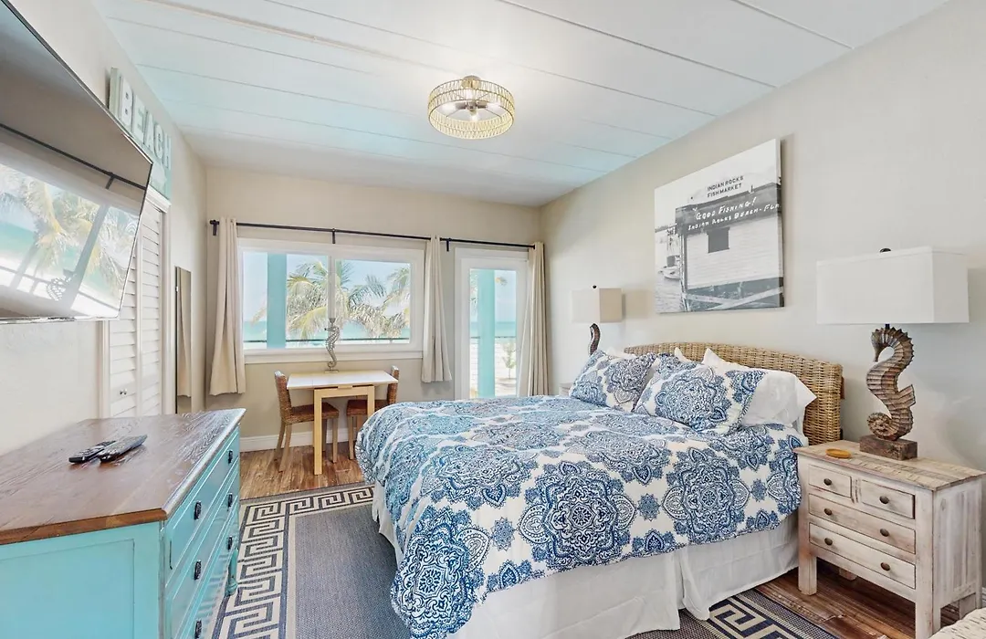 Bungalow Beach Place 7-1