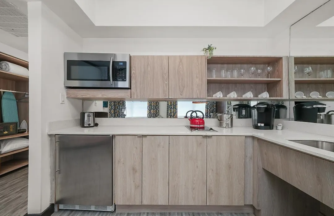 Metropole Suites South Beach-1