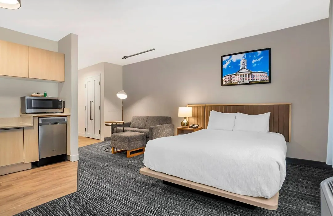 Mainstay Suites-1