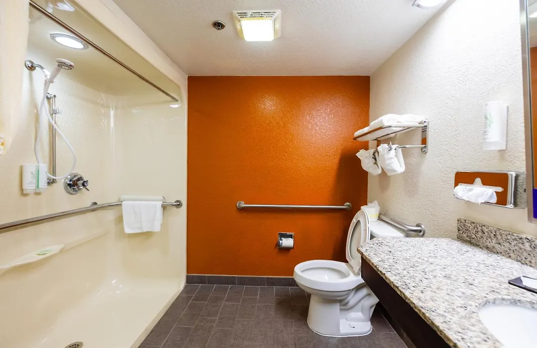 Wingate By Wyndham Leesburg Florida-1